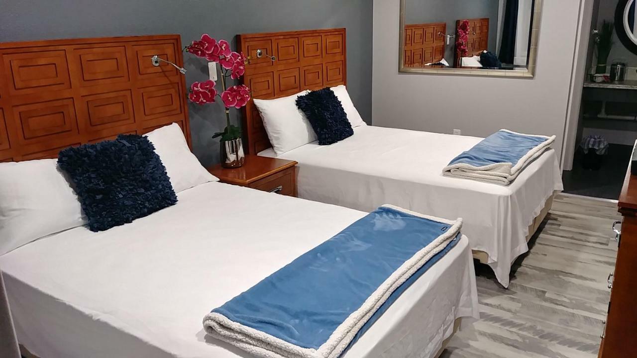 Motel The Carasaljo Lakewood Esterno foto